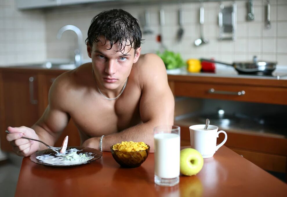 After prolonged prostatitis treatment, a man needs to reconsider his diet.